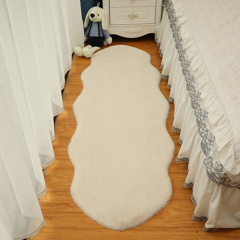 Machine Washable Bedroom Bedside Carpet - Hearth & Lume