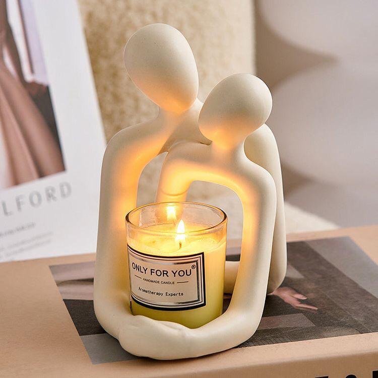 Heartwarming Loving Couple Resin Statue - Hearth & Lume