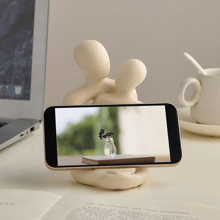 Heartwarming Loving Couple Resin Statue - Hearth & Lume