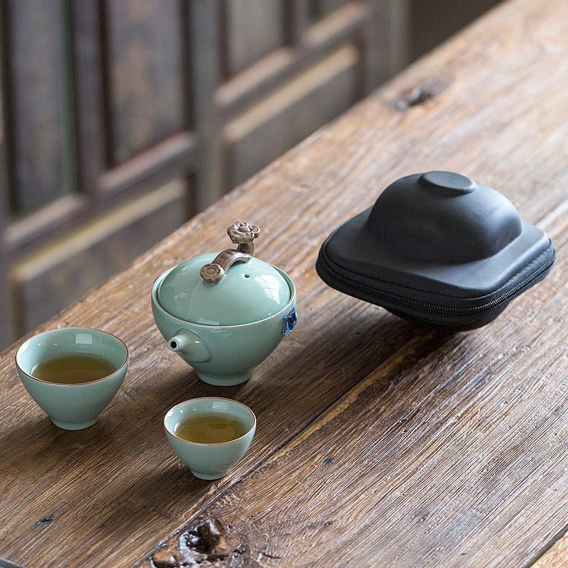 Convenient travel tea set 2 cups per pot - Hearth & Lume