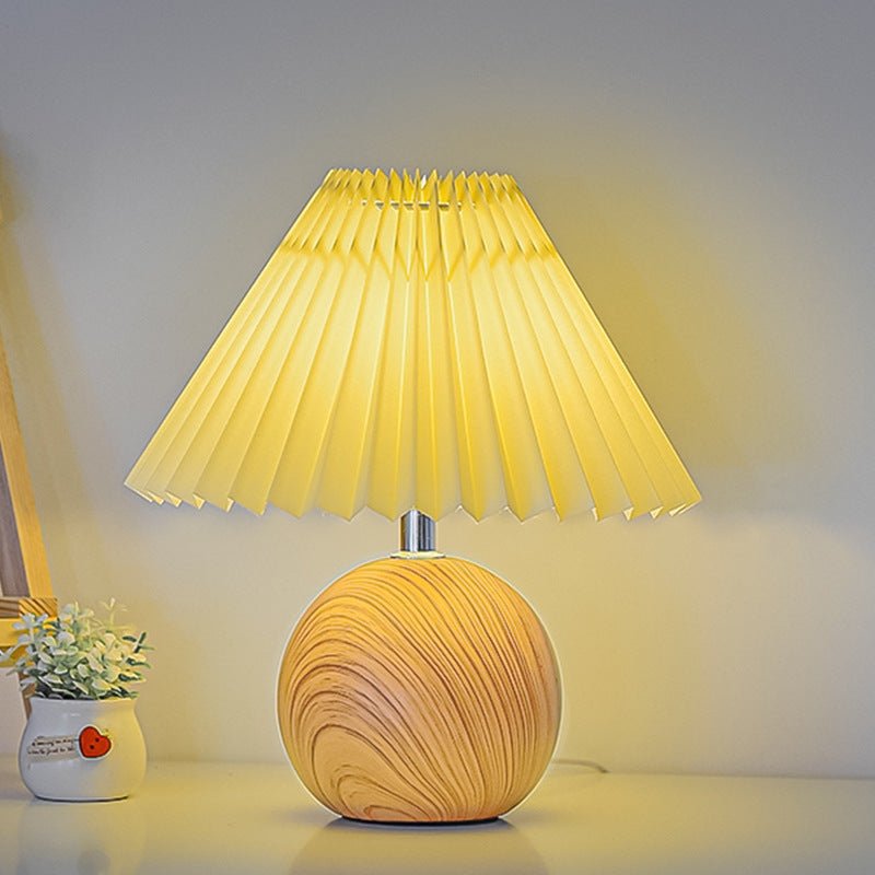Nordic Retro Ceramic Table Lamp Pleated Bedroom - Hearth & Lume