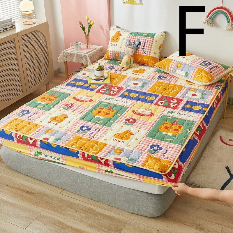 Padded Bed Sheet One - piece Waterproof Padded Non - slip Fixed Mattress Protector - Hearth & Lume