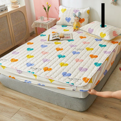 Padded Bed Sheet One - piece Waterproof Padded Non - slip Fixed Mattress Protector - Hearth & Lume